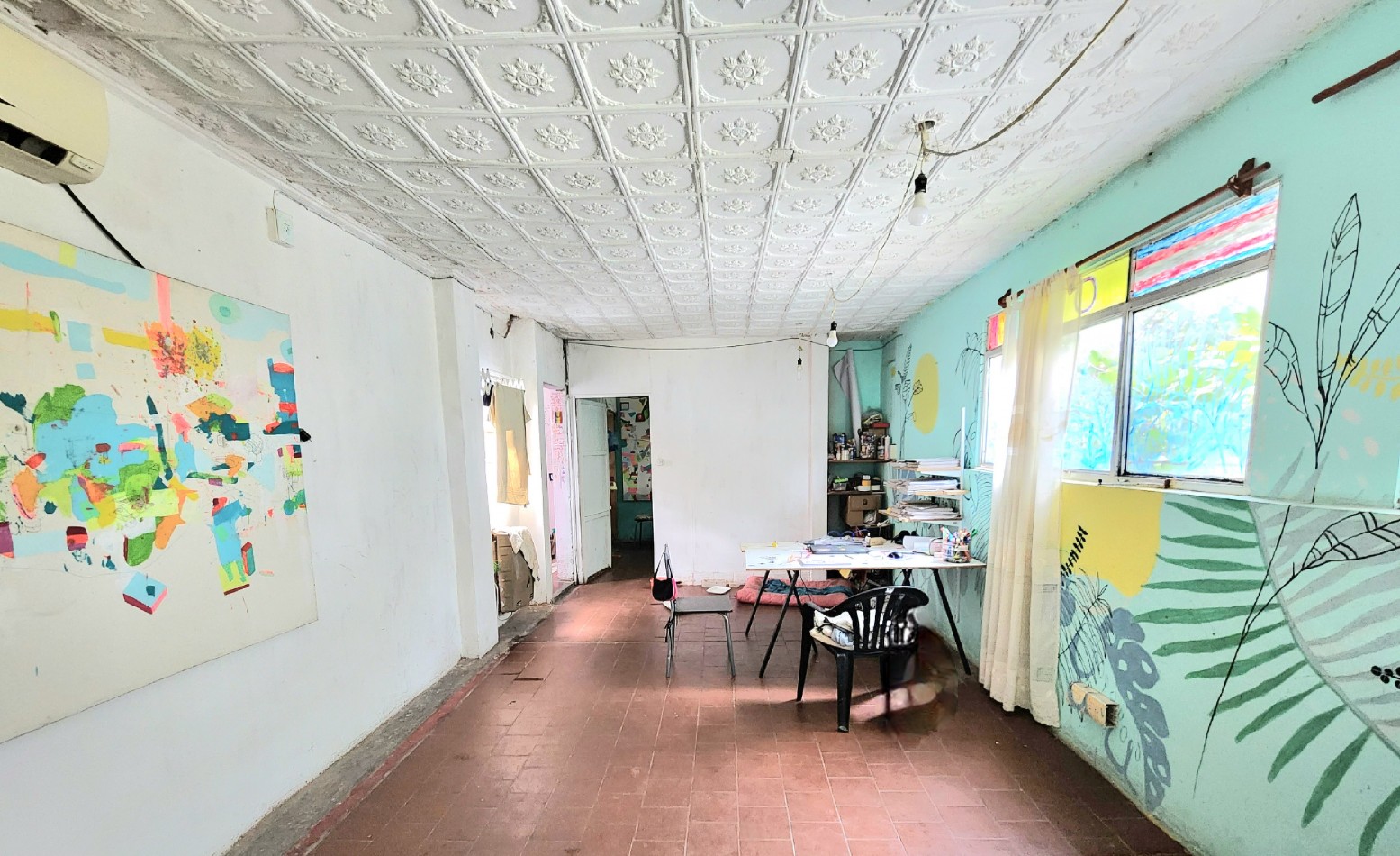 Esquina 25 de Mayo y Bolivia- Dos Casas + 1 Depto. en Venta 