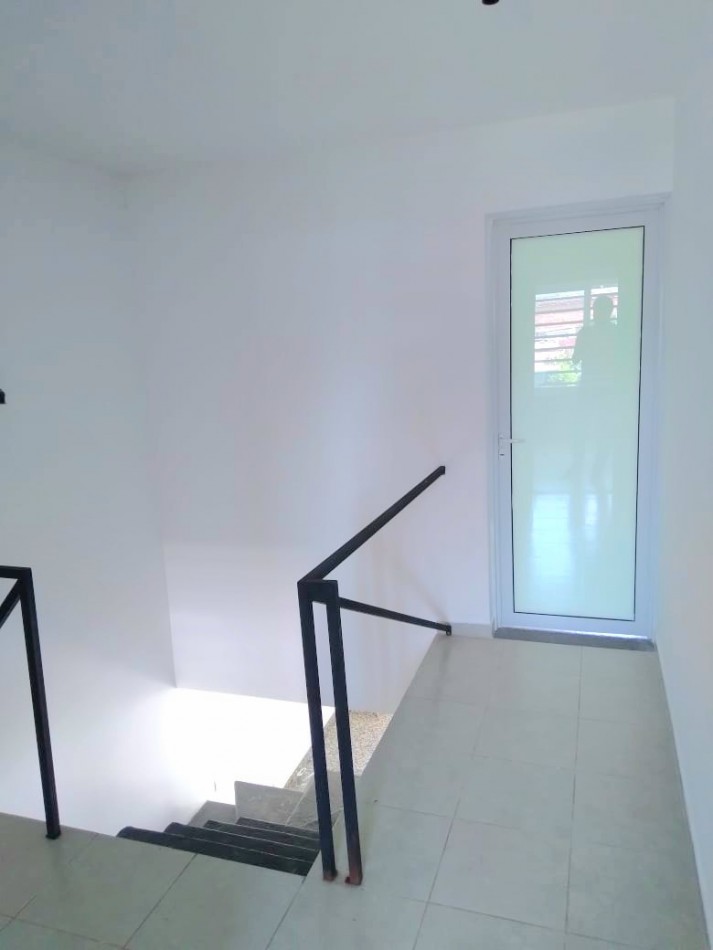 A 100 mts. Av. Constitucion - Duplex de 2D + Fondo + Cochera