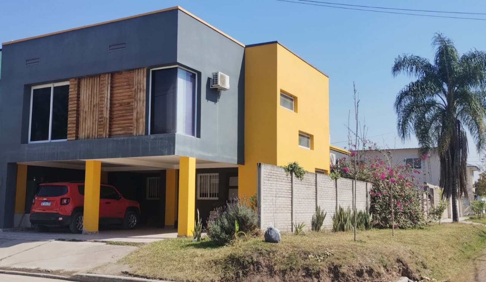 B° Privado Las Palmas - El colmenar Casa de 3D + Cochera + Pileta