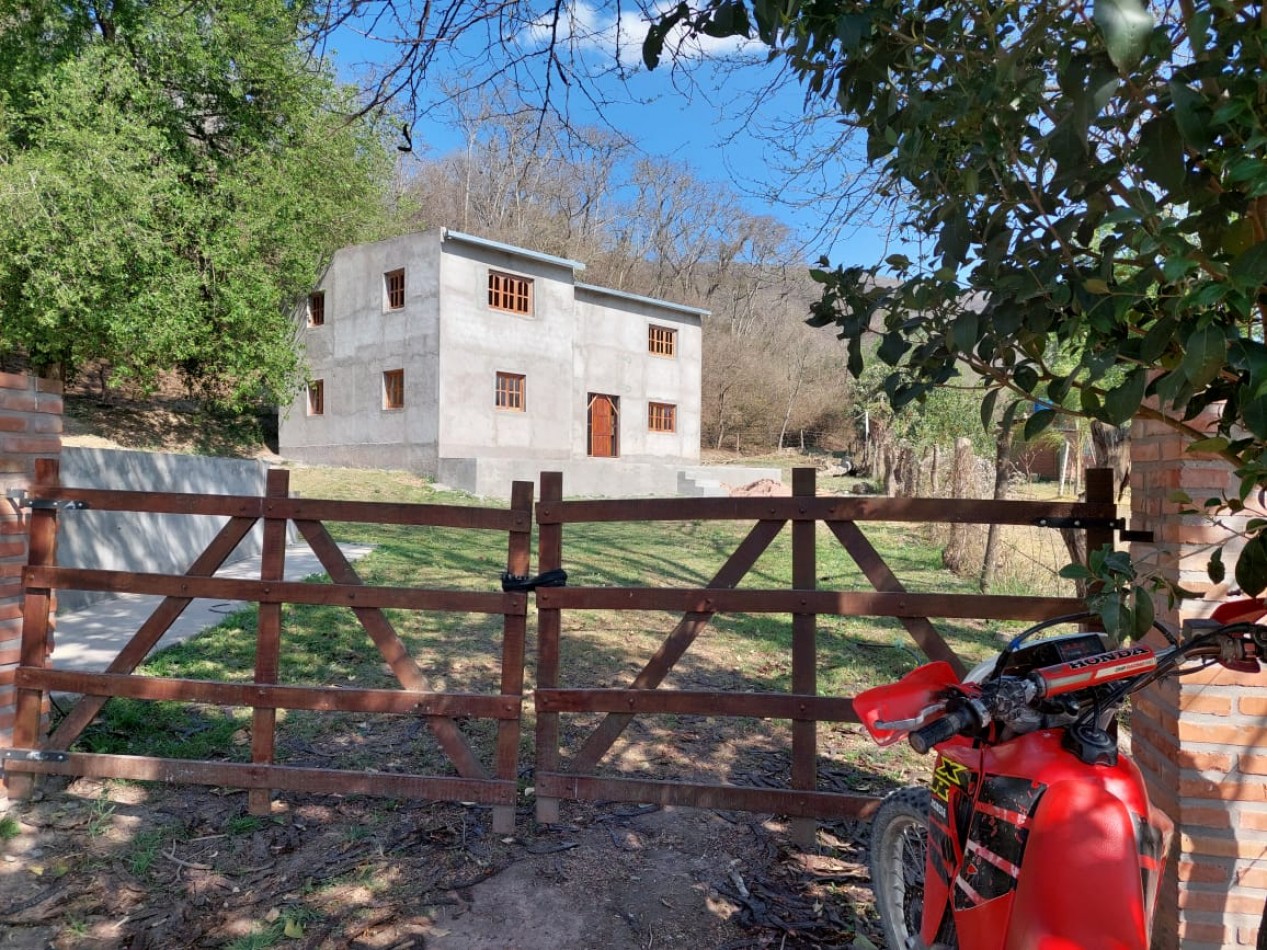 San Pedro de Colalao Casa Semi a Estrenar de  2D c/ Terreno de 1500 m2 