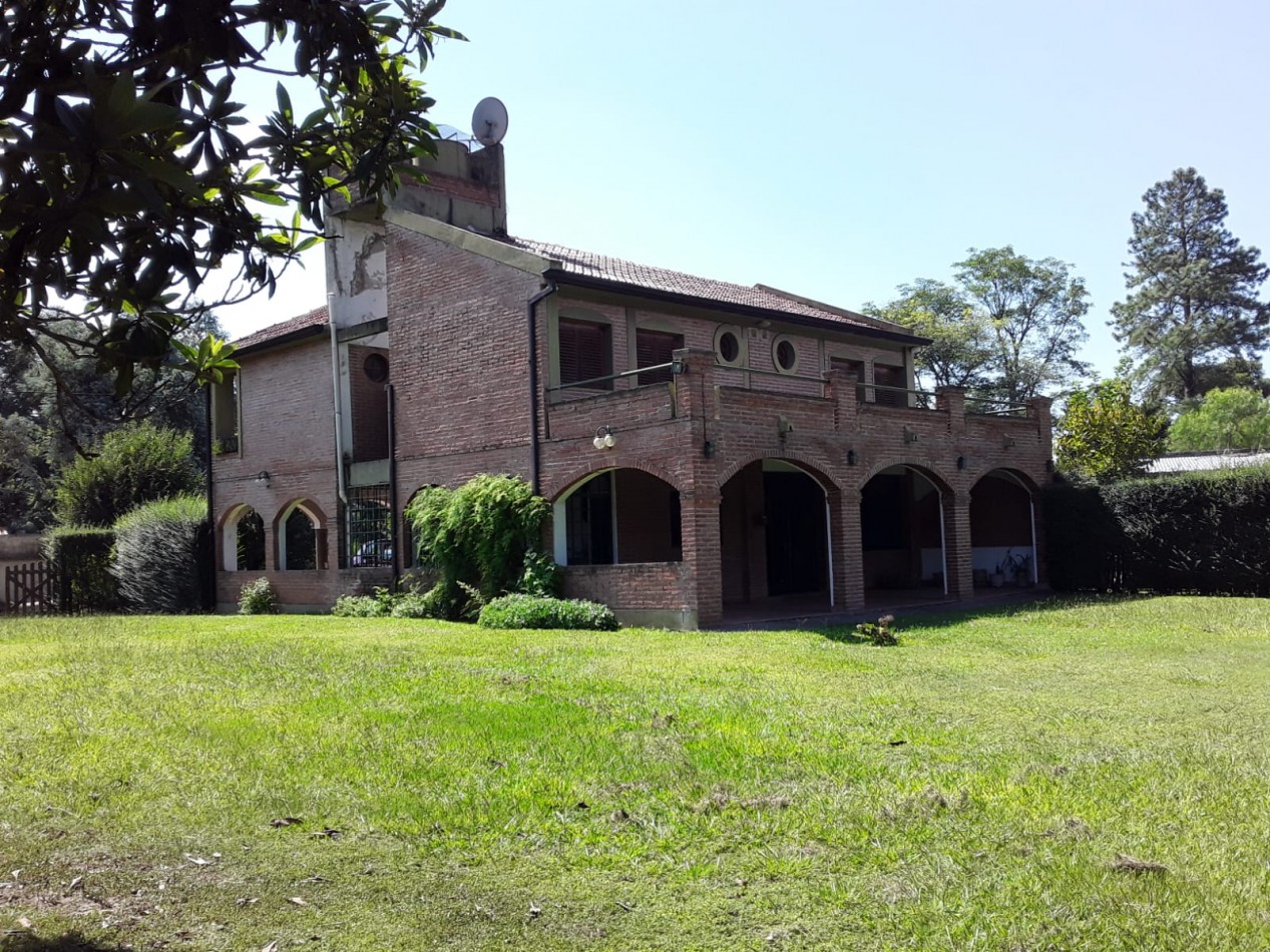 Casa Raco de 4D c/ Terreno de 6800 m2 y Escrituras 