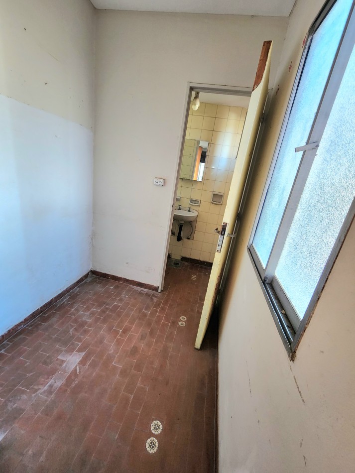 Maipu  167 - Depto. De 4D + Dep. Servicio + Balcon al Frente
