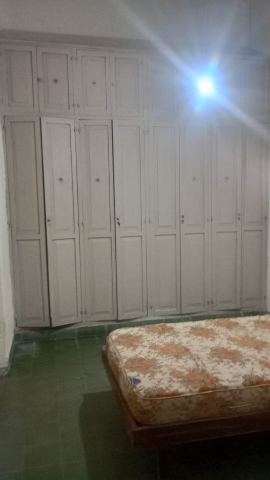 Monteros - Rivadavia al 100 - Casa Centrica de 3D + Dep. c/ Cochera 