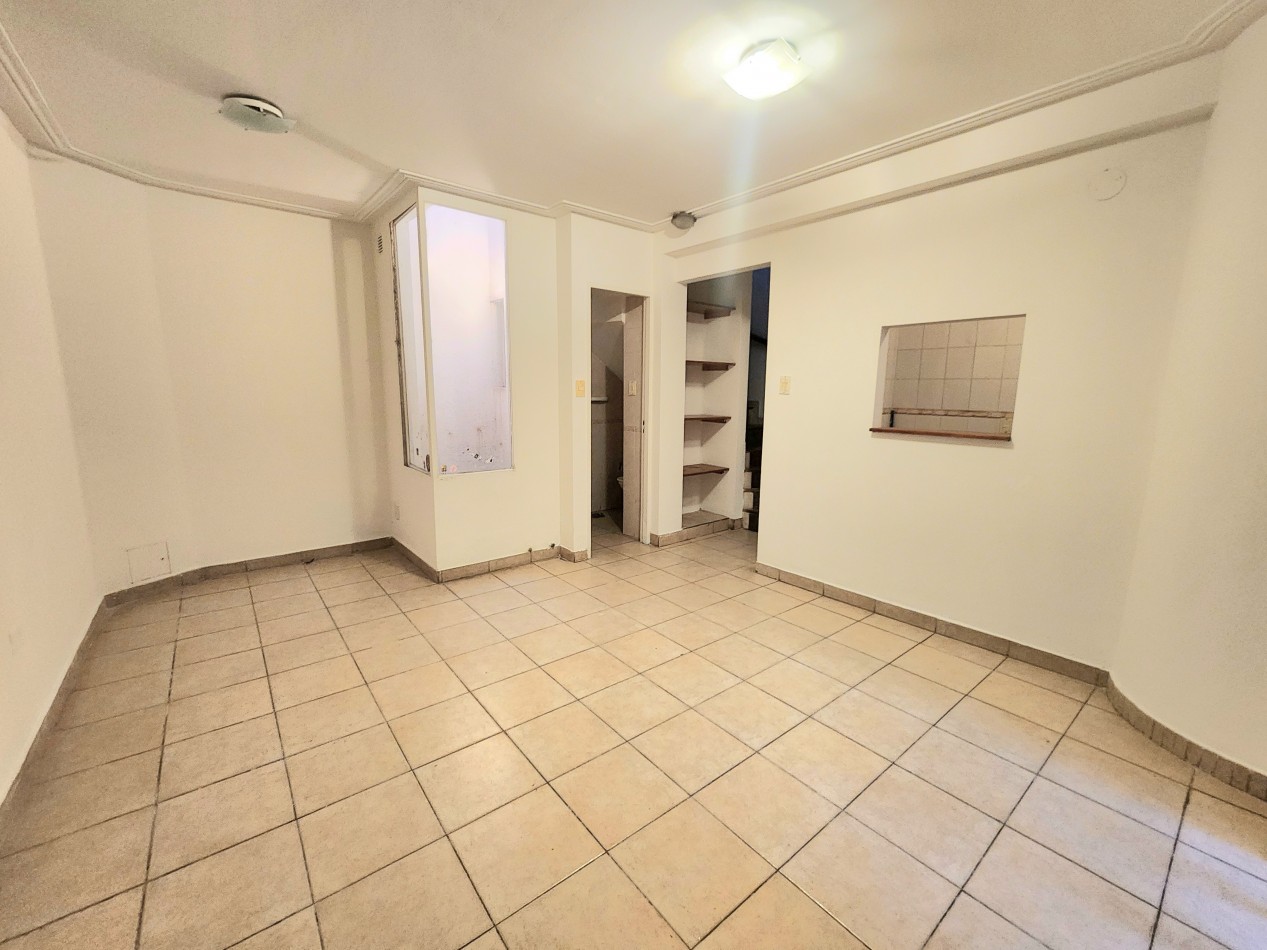 Apto Credito!! B° Sur Duplex 2D 1/2 c/ Cochera y Patio Las Piedras 172