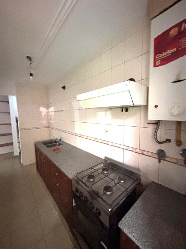 B° sur - Las Piedras al 100 - APTO CREDITO!! Duplex de 2D +Patio +Cochera 