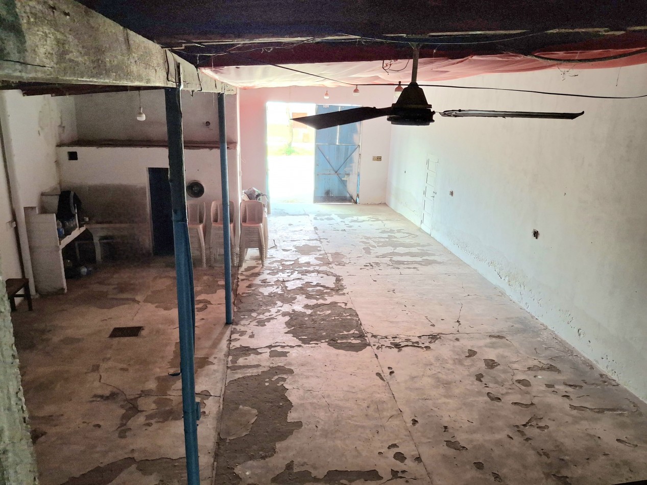 Termas de Rio Hondo - Galpon/ Terreno de 150 m2 Chacabuco y Av. San Martin 