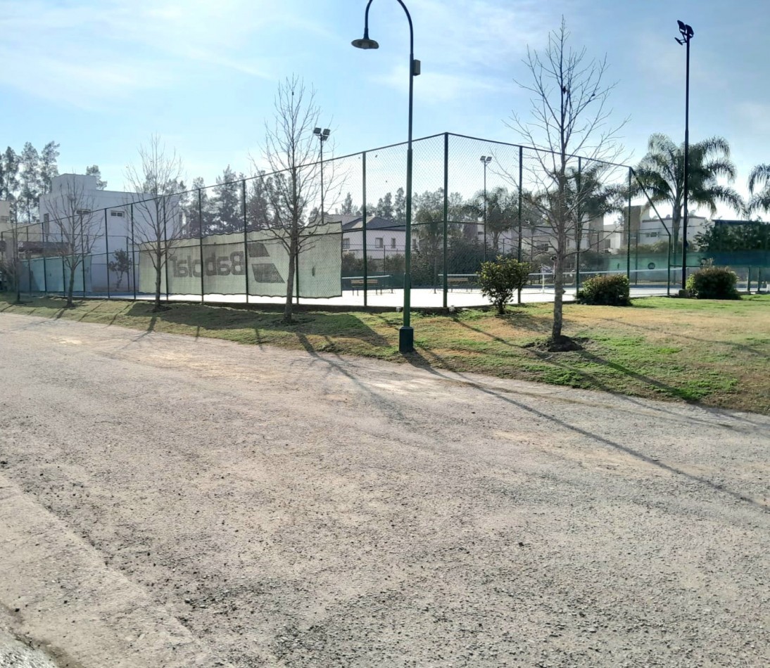 Country El Pinar 2 - Terreno Central de 372 m2 Frente Club House