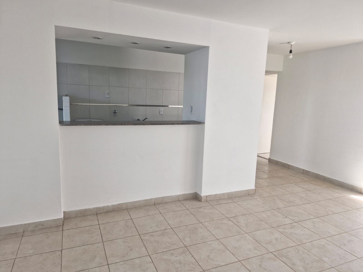 APTA CREDITO!!!B° Privado Los Nogales Plaza- Casa de 3D + Cochera + Fondo
