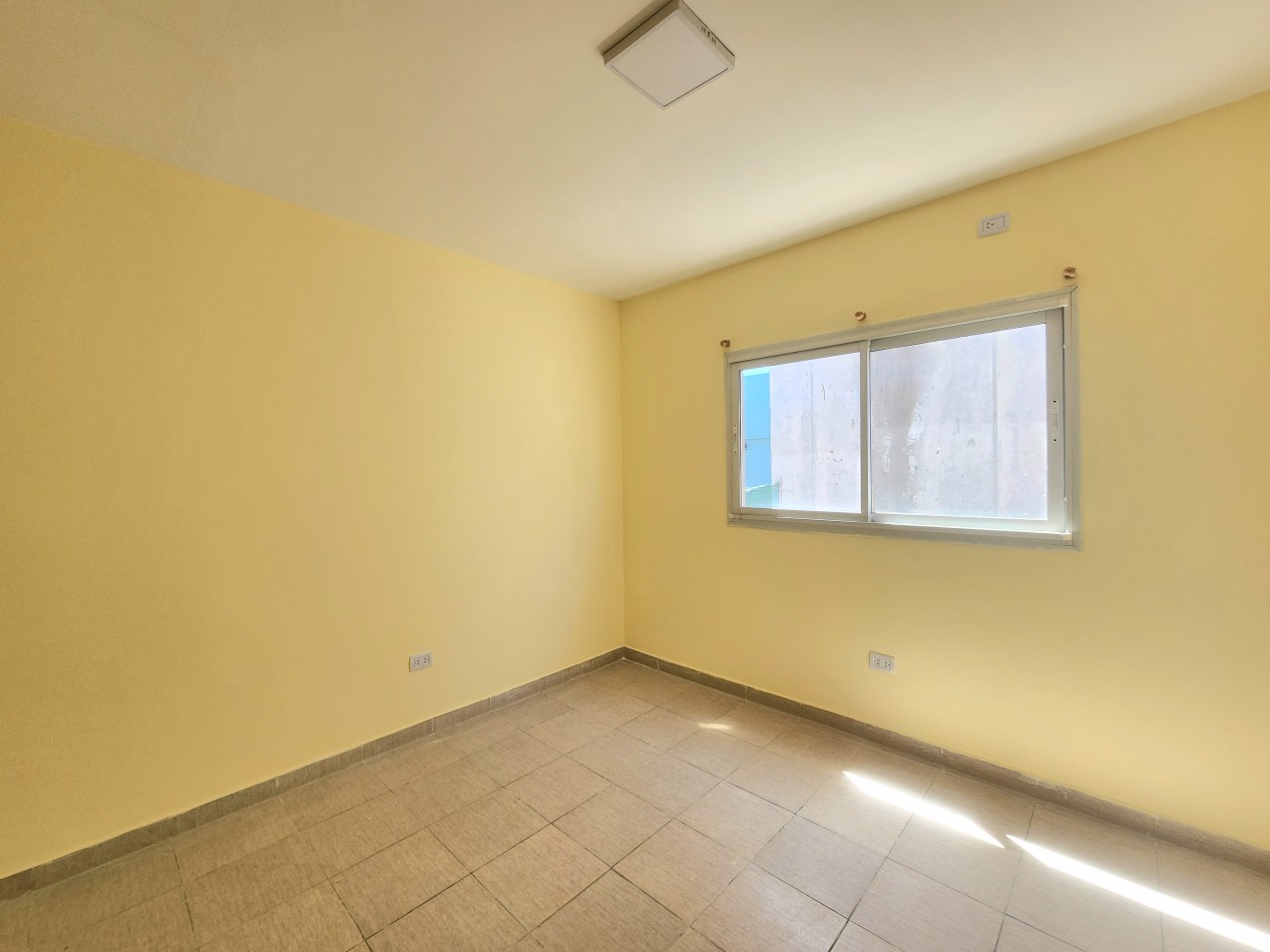 A estrenar!! B° Privado Las Quintas 2-  Casa a estrenar de 3D- Terreno de 406 m2