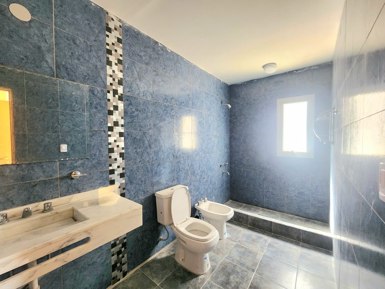 A estrenar!! B° Privado Las Quintas 2-  Casa a estrenar de 3D- Terreno de 406 m2