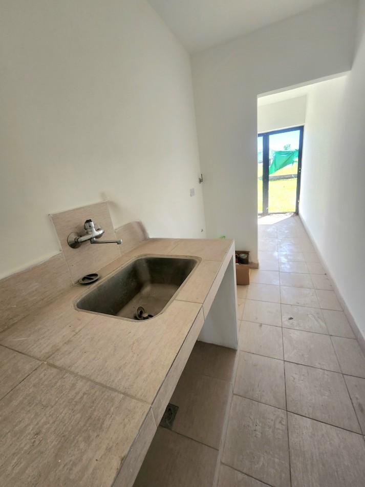A estrenar!! B° Privado Las Quintas 2-  Casa a estrenar de 3D- Terreno de 406 m2