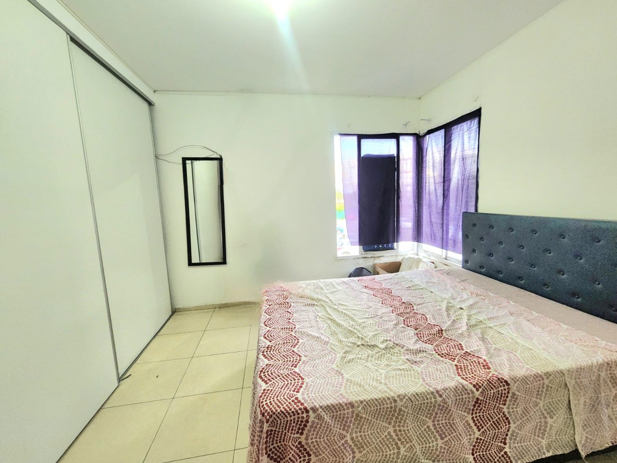 Alt. Av. America 1800 - Duplex de 2D c/ Patio y Cochera en Condominio Privado