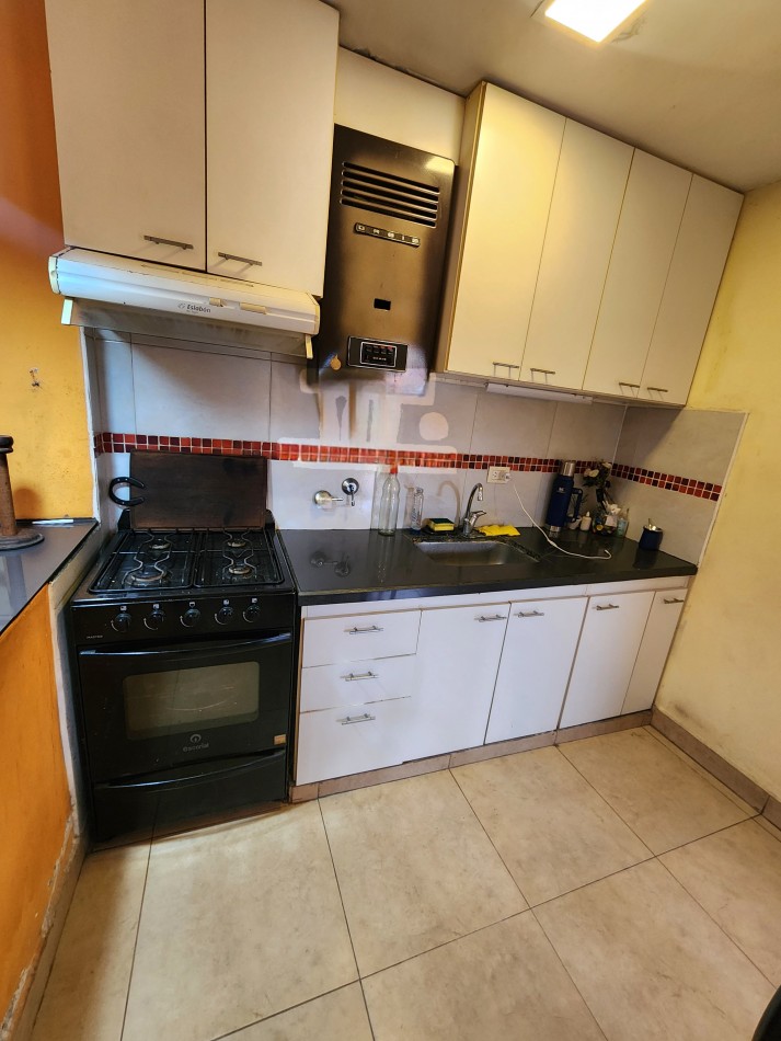 Las Talitas- B° Los Apostoles- Casa de 2D c/ Cochera y Pileta