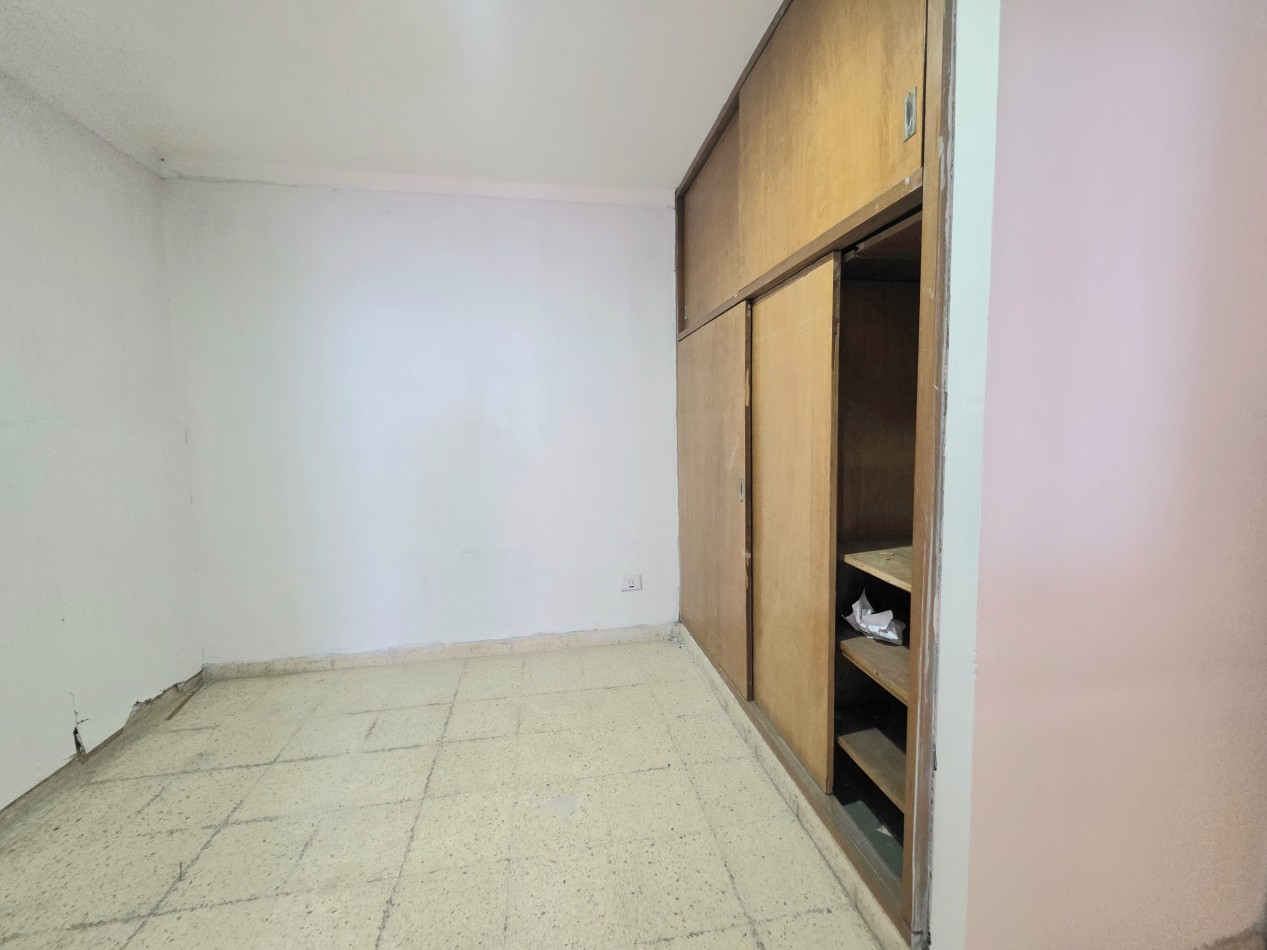 Laprida 480 -PH en Planta Baja con 5 dormitorios, 5 Baños y Dos Patios