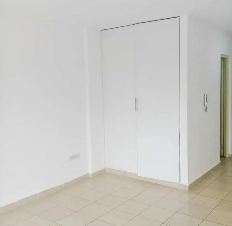 B° Sur - Moreno 354- Monoambiente c/ Balcon 