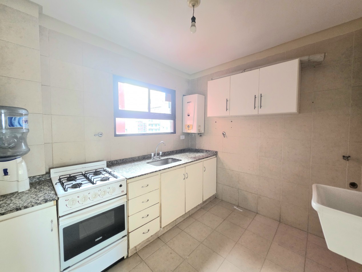 APTO CREDITO!! B° Sur - Jujuy 562 - Depto. 1 Dormitorio c/ Balcon 