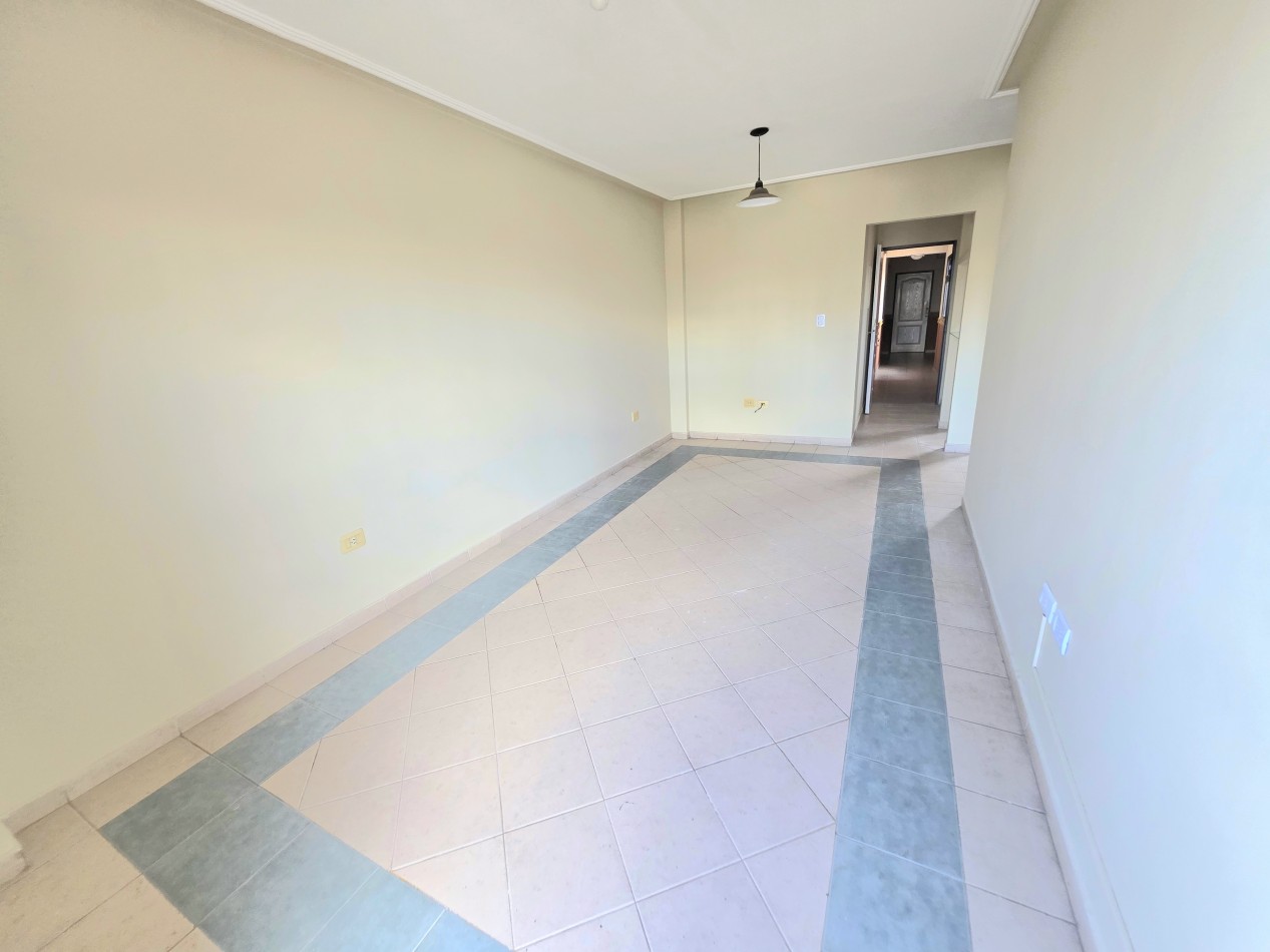 APTO CREDITO!! B° Sur - Jujuy 562 - Depto. 1 Dormitorio c/ Balcon 