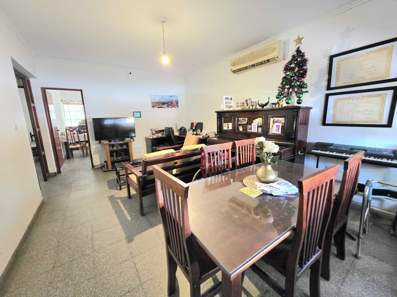 B° Ciudadela - c/ Rondeau al 2100 - Casa 2D c/ Patio + Galpon c/ Entrada Independiente 