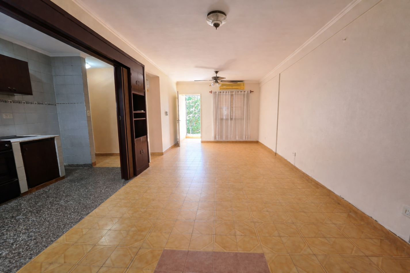 APTO CREDITO!! BARRIO MUNICIPAL ALT AV INDEPENDENCIA 4100 DEPTO. 3D  C/ BALCON Y COCHERA 