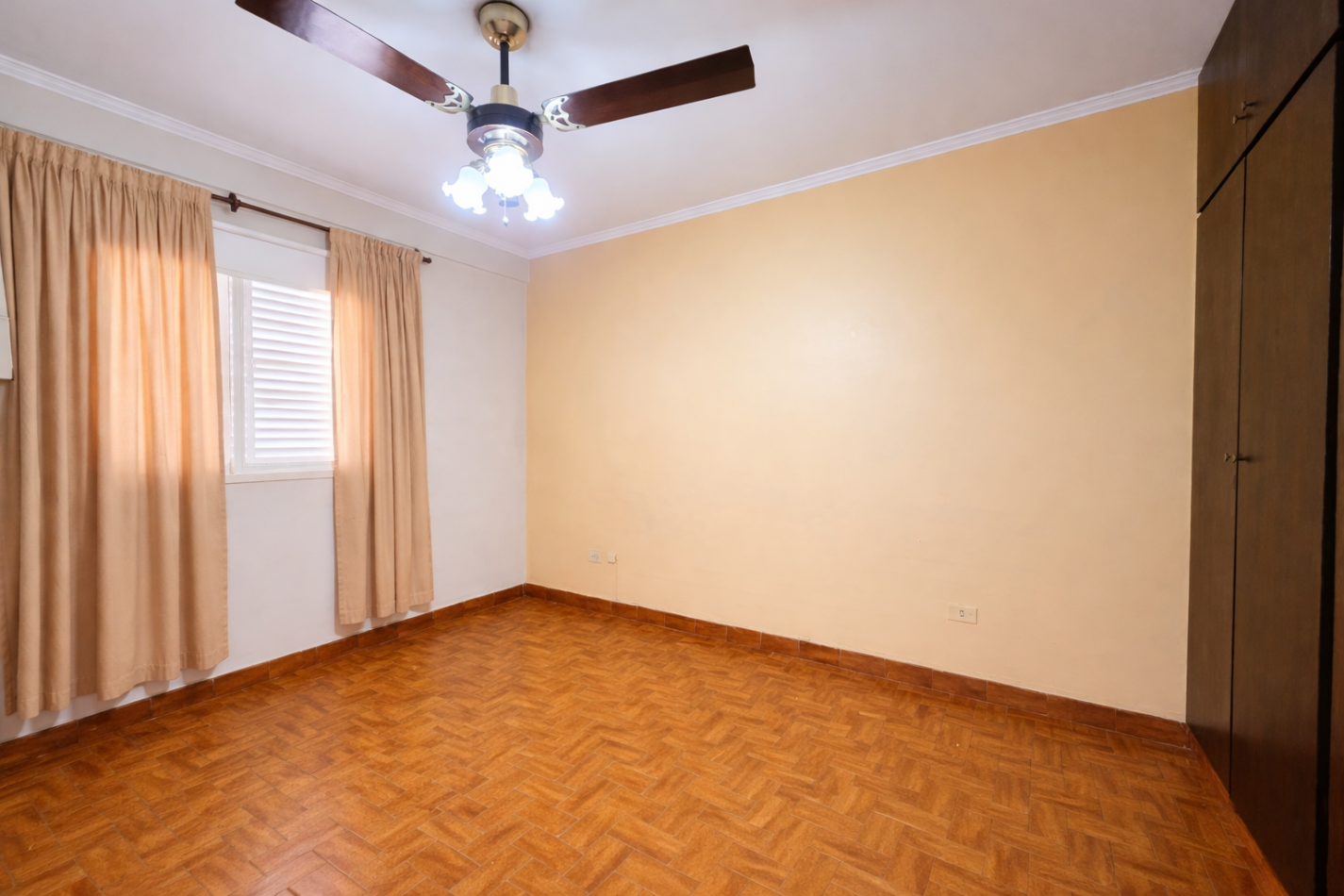 APTO CREDITO!! BARRIO MUNICIPAL ALT AV INDEPENDENCIA 4100 DEPTO. 3D  C/ BALCON Y COCHERA 