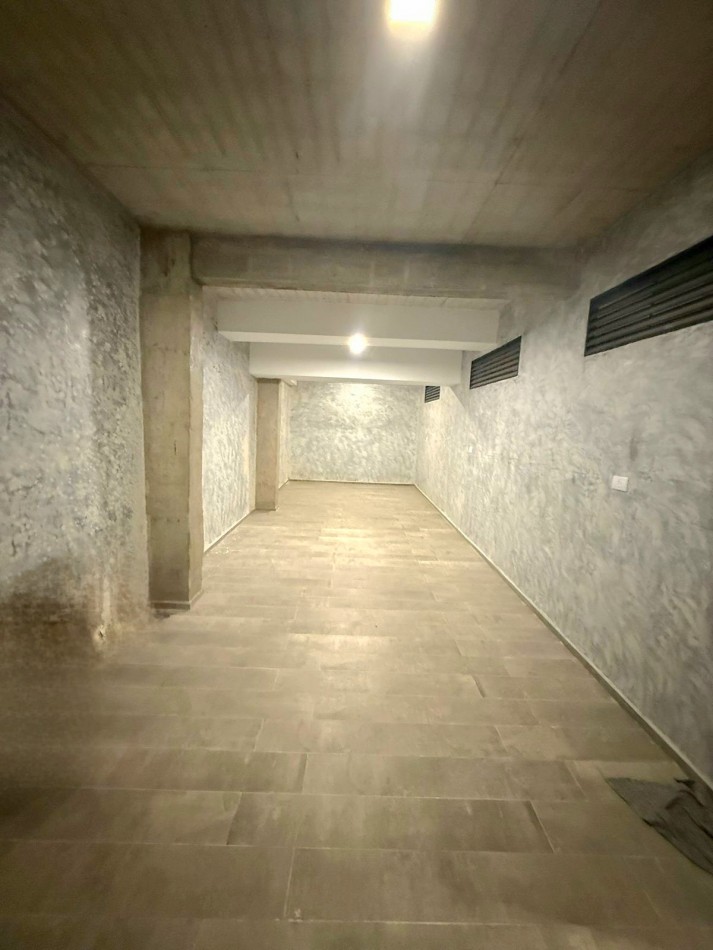 Alt. Av. Avellaneda al 100 - Local a Estrenar a la calle Vidriado c/ Subsuelo y Escrituras 