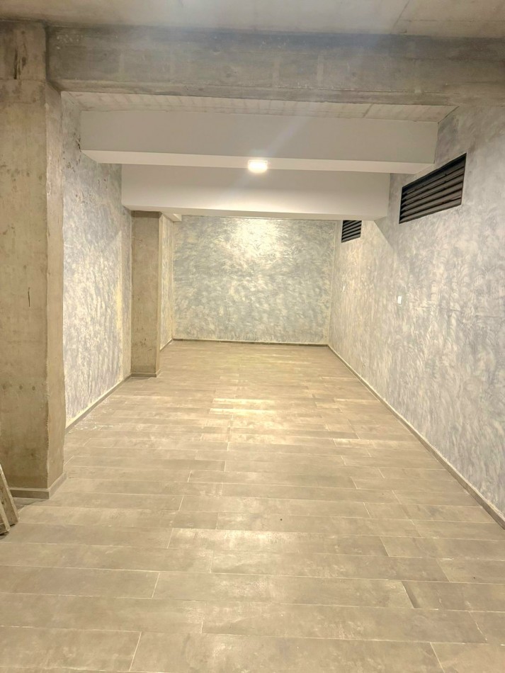 Alt. Av. Avellaneda al 100 - Local a Estrenar a la calle Vidriado c/ Subsuelo y Escrituras 