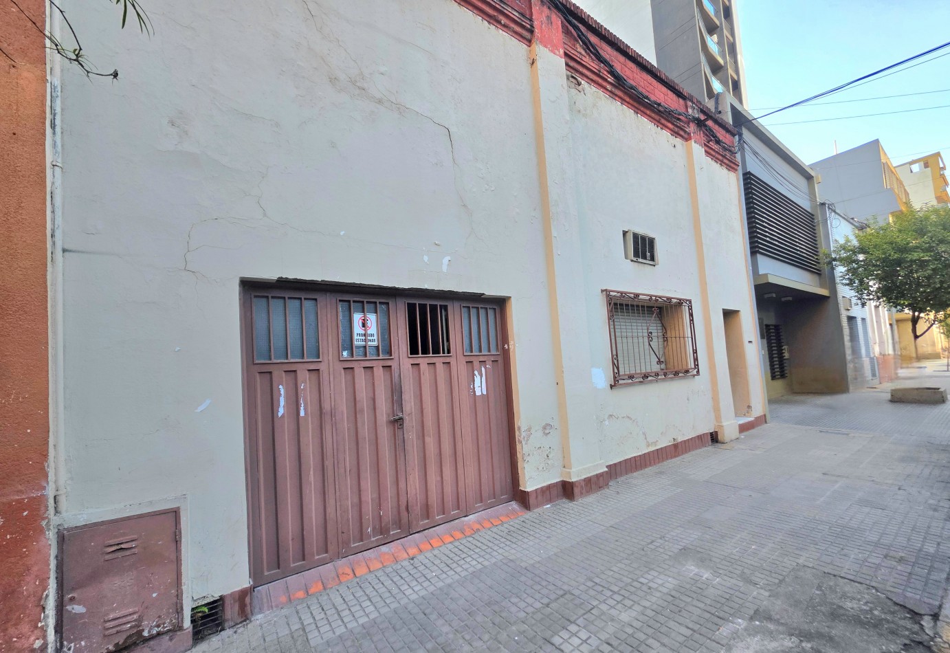 C/ Chacabuco 483- Casa de 3D + Fondo + Patio Ideal Comercio/ Casa