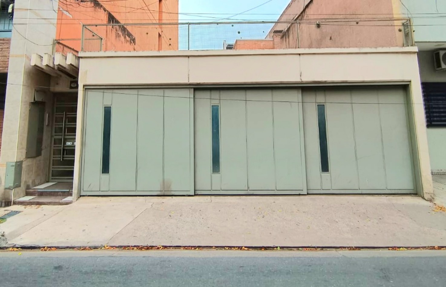 B° Sur Las Piedras 112 Duplex de 2D +Jardin + Cochera 