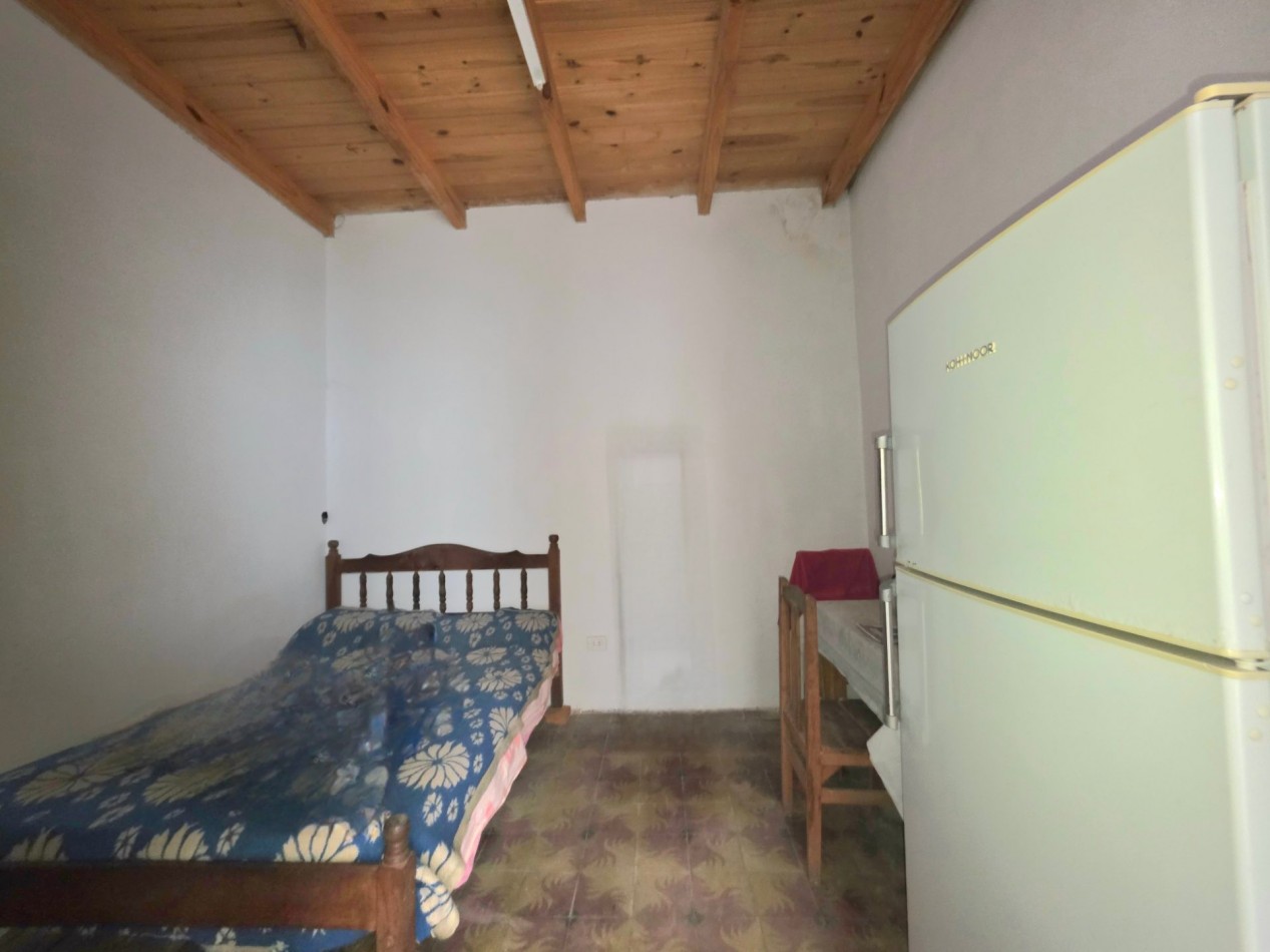 Alt. Av. Alem 100 - Casa de 10 dormitorios Ideal Pension o Actividad Comercial ( Pje. Almirante Brown 1429)