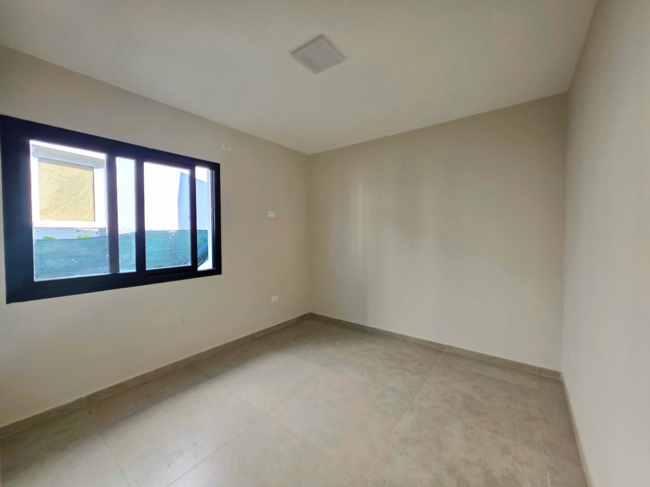 Country Viento Sur - APTA CREDITO HIPOTECARIO!! CASA DE 3 DORMITORIOS + COCHERA + PILETA A ESTRENAR!!!