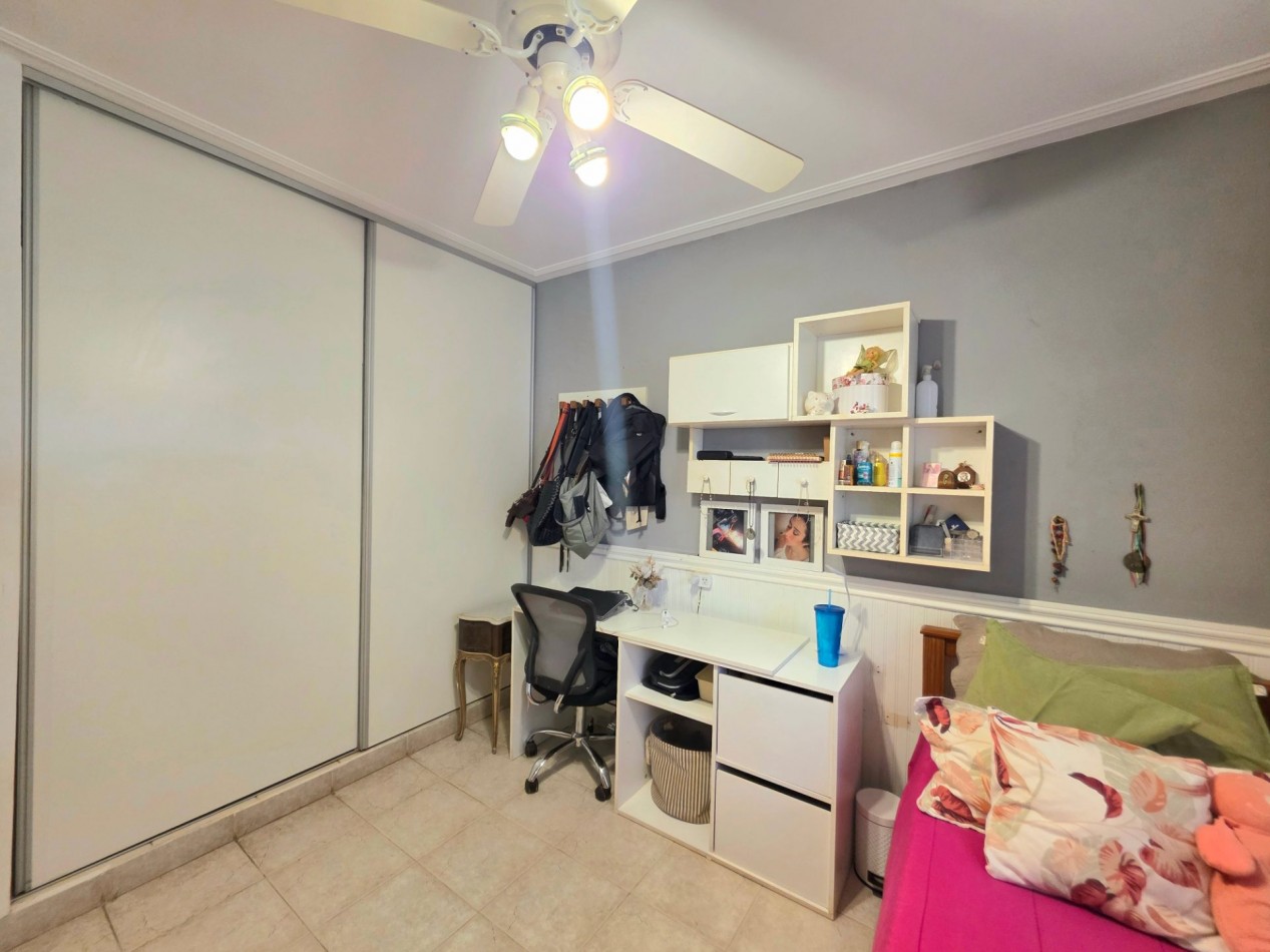 B° Privado Lomas de Yerba Buena- Casa de 3 Dormitorios + Oficina Terreno Central de 1070 m2