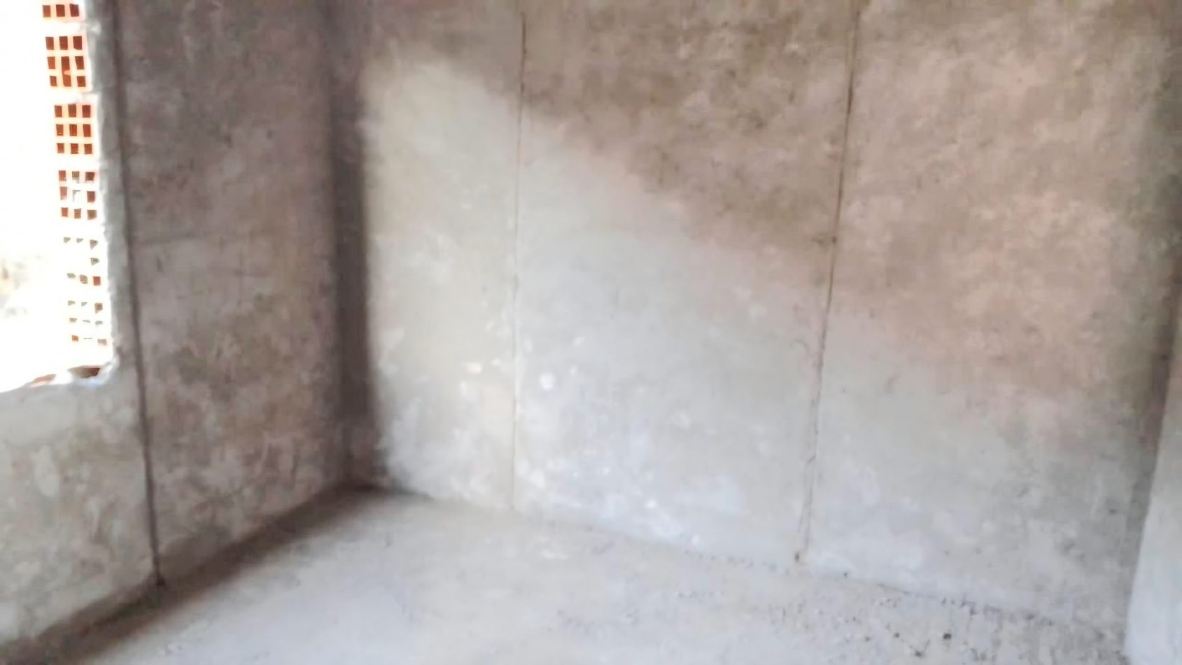 El Mollar - Casa a terminar c/ 60% avance de.4 Dormitorios- B° Cerrado Mirador del Valle