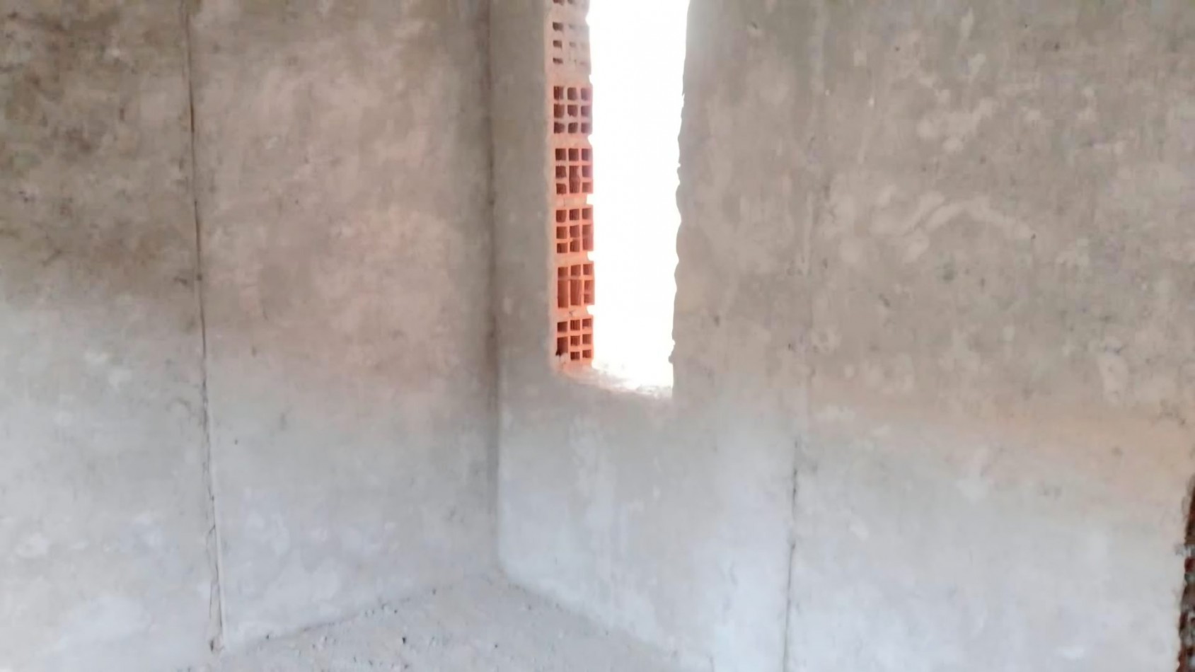 El Mollar - Casa a terminar c/ 60% avance de.4 Dormitorios- B° Cerrado Mirador del Valle