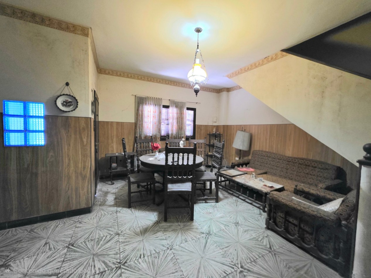 B° El Bosque c/ Asuncion al 500 - Casa de 4 Dormitorios + Galpon Terreno de 510 m2