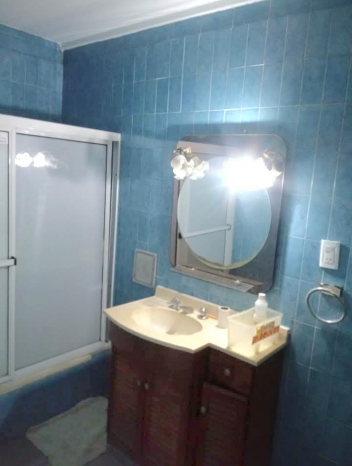 C/ San Martin 862 -.Depto. Grande de 3 Dormitorios + Dependencia c/ Balcon 