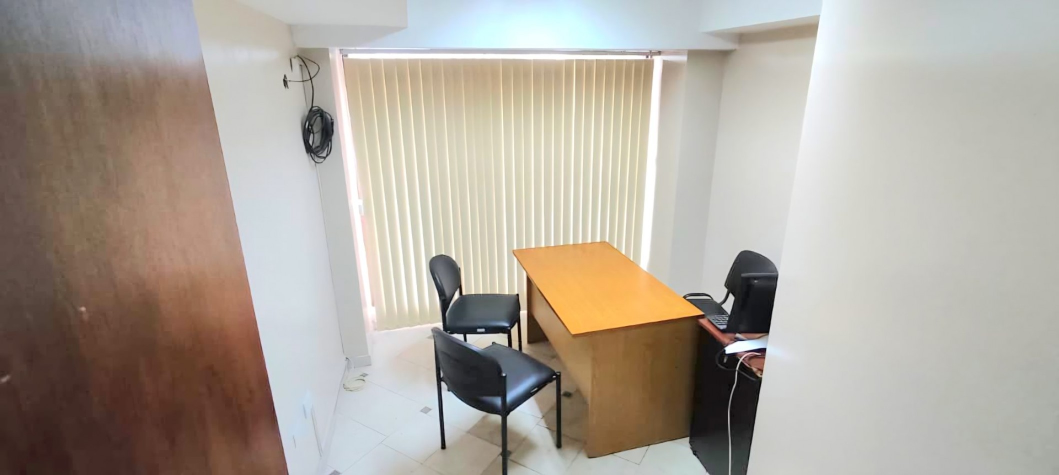 C/ Santiago 160 - Oficina/ Local Comercial/ Consultorio en venta en Planta Baja- Edificio c/ Amenities
