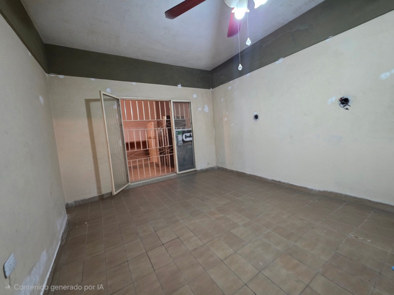 C/ Monteagudo y Peru- Casa Esquina de 4 Dormitorios Cochera y Terraza c/ Asador