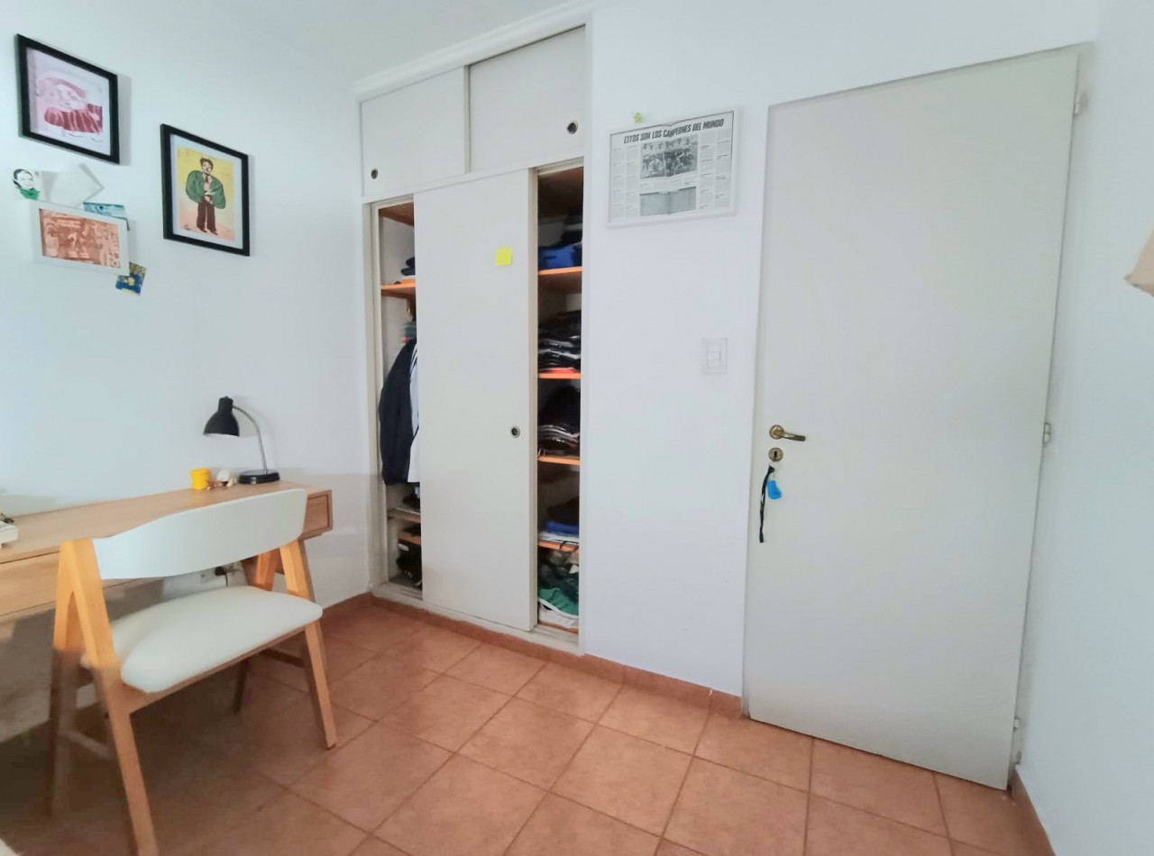 B° sur - Las Piedras al 100 - Duplex de 2D +Patio +Cochera