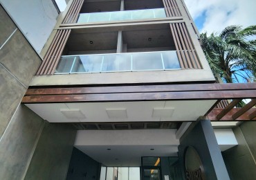 A estrenar! Ayacucho 564 -Depto. 1D y 1/2 c/ doble Balcon y Terraza privada c/ Asador