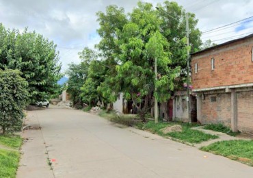 A 100 mts de Camino de Sirga y San Martin- B° La Esperanza- Terreno de 160 m2 c/ Escrituras 