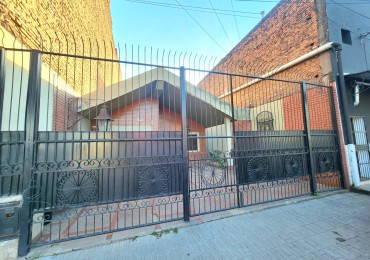 APTA CREDITO!!! C/ Monteagudo 1700 - CASA DE 3D + COCHERA + PATIO