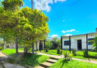 B° Los Psicologos Villa Carmela- Casa de 2D + Fondo + Cochera