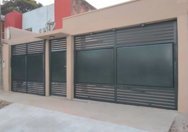 A estrenar! A 20 mts. Av. Mate de Luna 4100 Fte. Parque Guillermina Casa de 3D + Cochera + Fondo