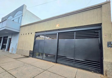 APTA CREDITO! VILLA LUJAN C/ MENDOZA AL 2800- CASA DE 3 DORMITORIOS C/ COCHERA Y PILETA 